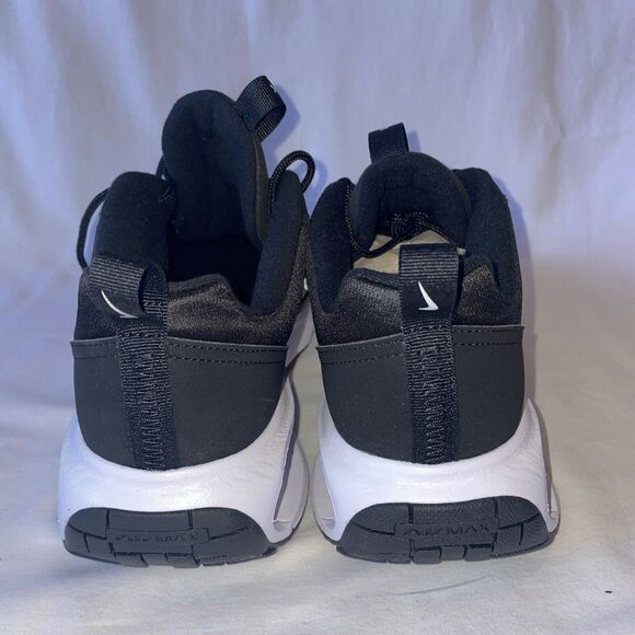 NIB Nike Air Max Interlock Lite Women's Shoes Black/White DX3705 001 - Picture 5 of 9